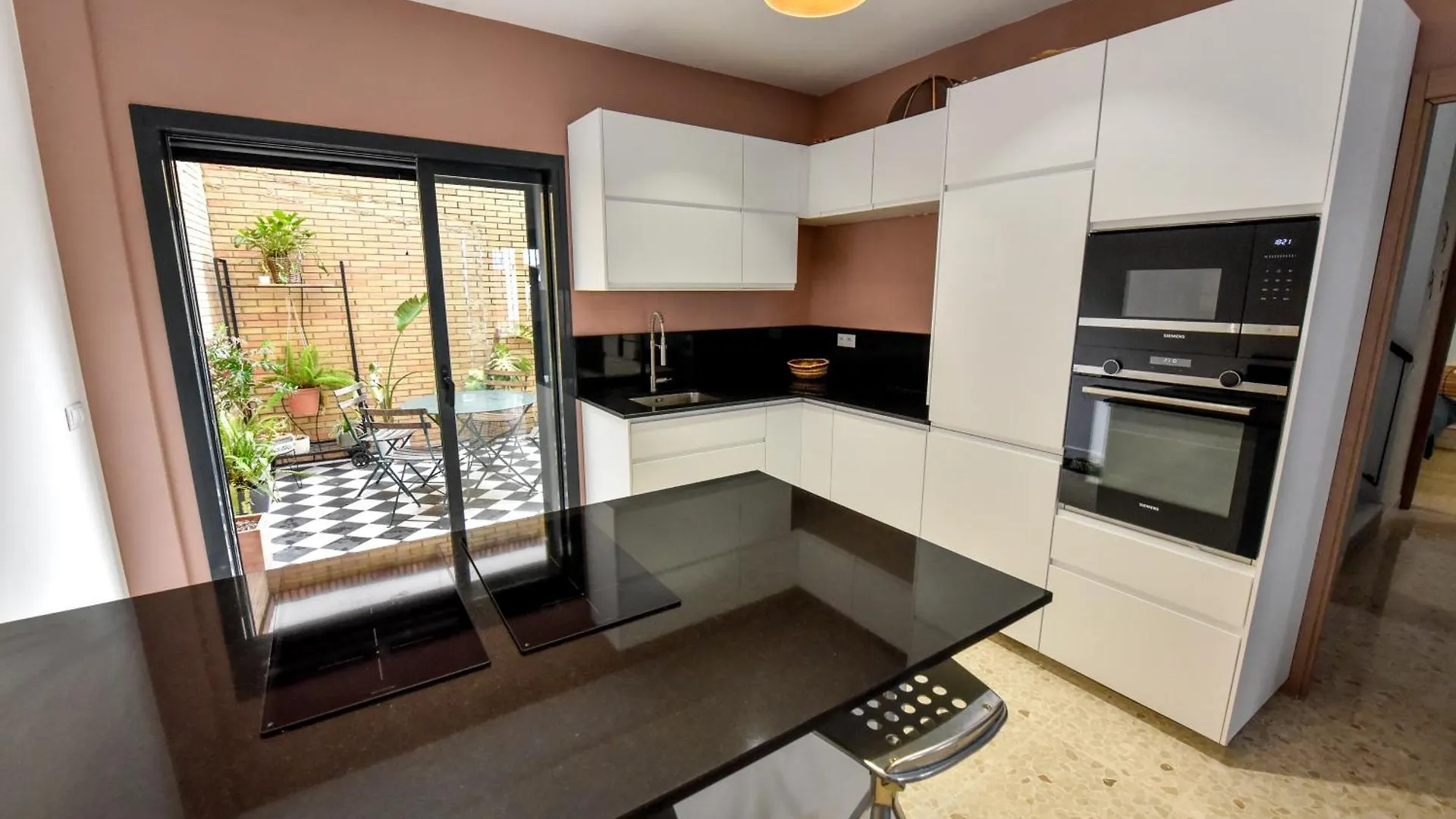 Premium Exclusive Property - The Barber'S House Villa Seville
