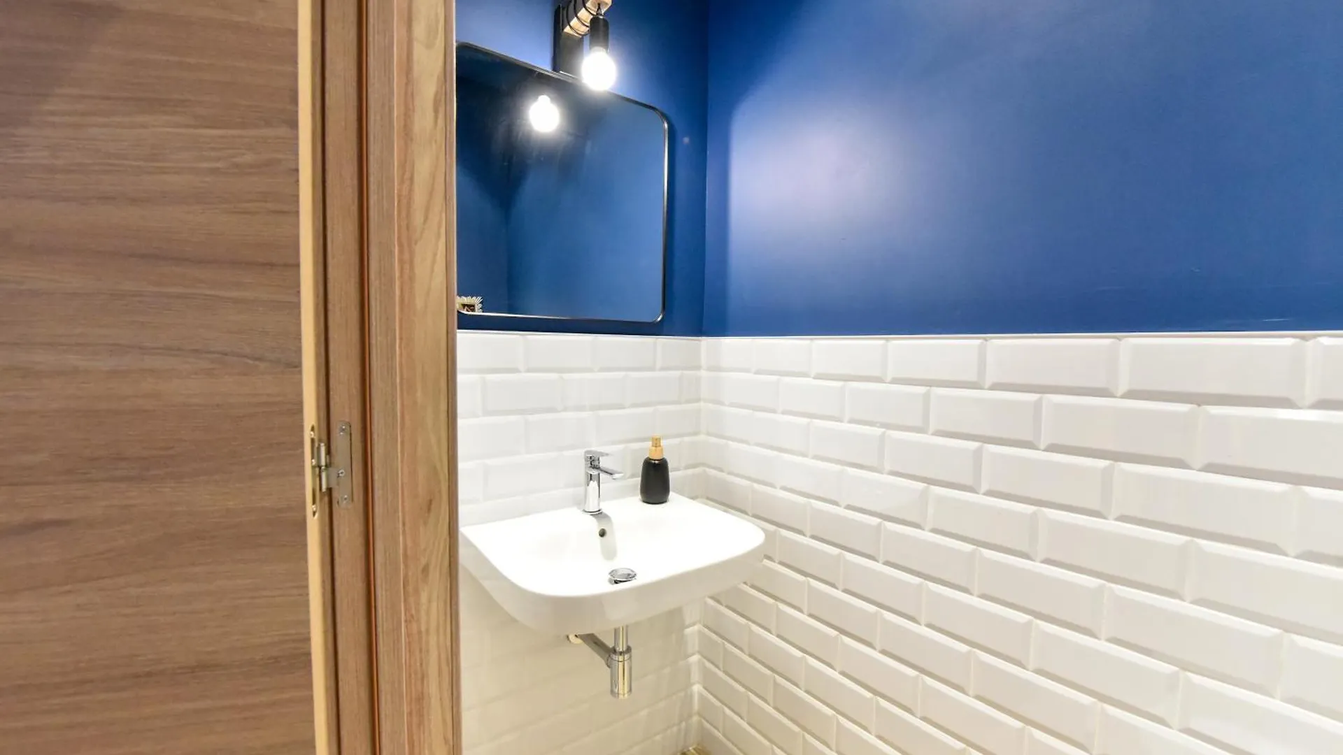 Premium Exclusive Property - The Barber'S House Villa Sevilla
